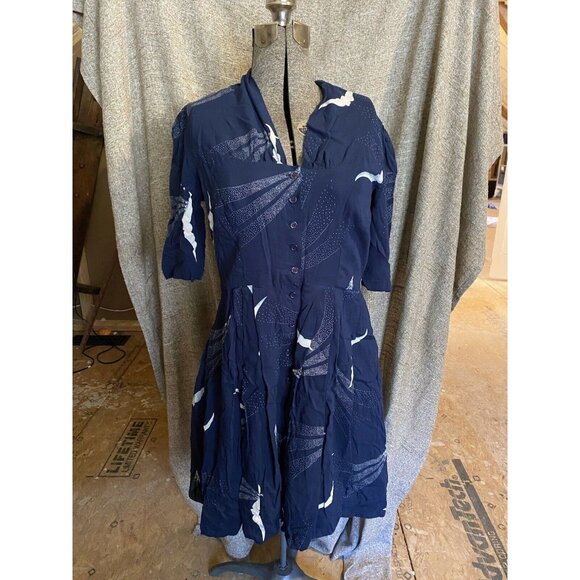 Emily and Fin Dress Medium City Skyline Print Button Down Pockets Modcloth - Picture 4 of 10